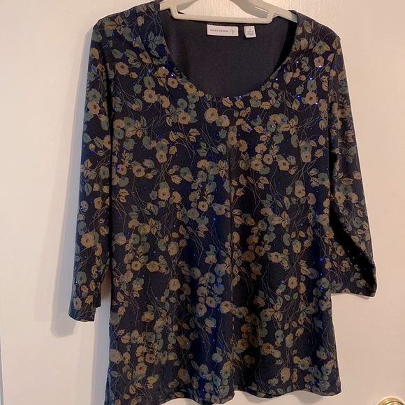 Susan Graver Blouse. Made in USA. Small - Picture 1 of 6